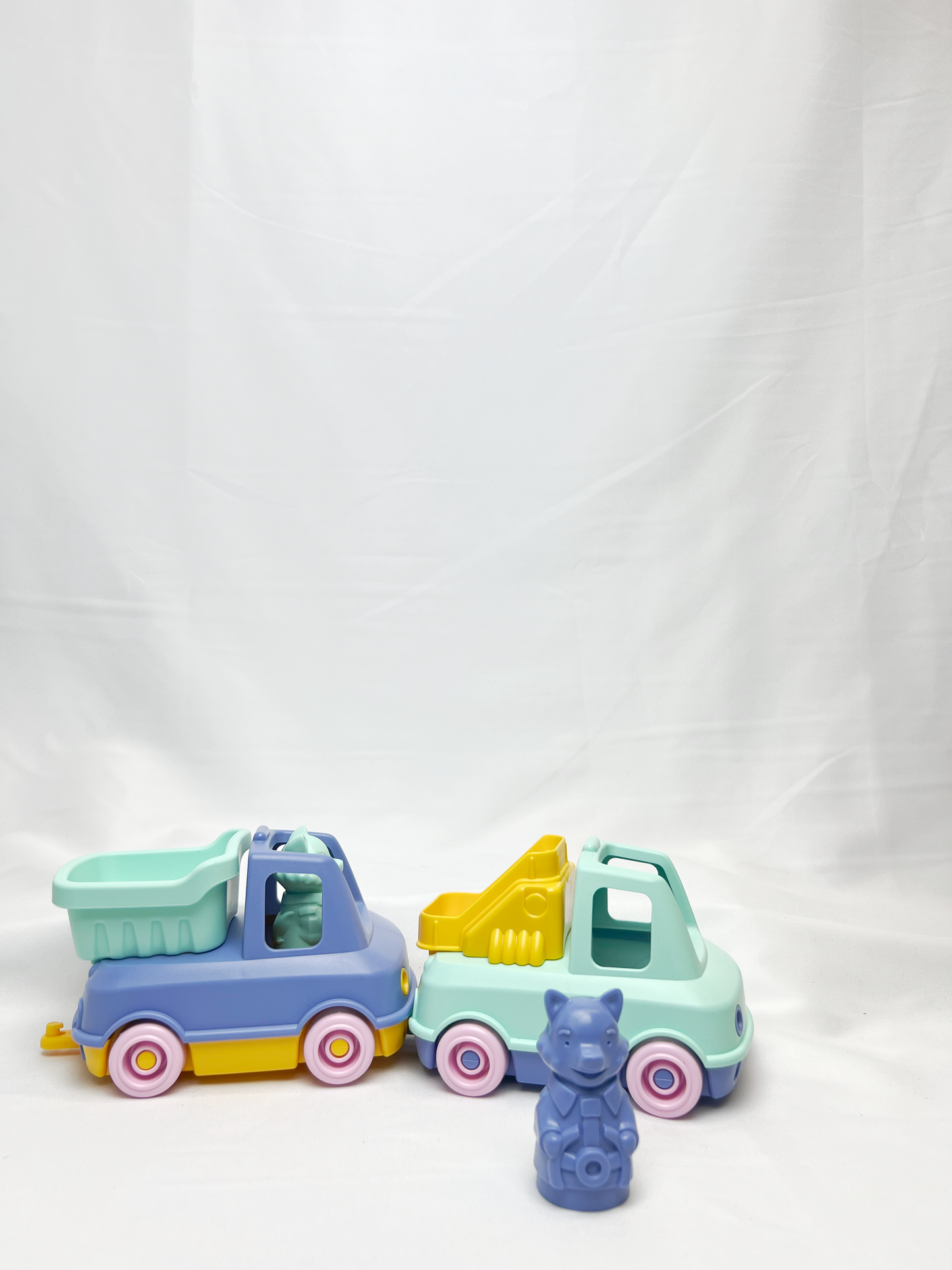 Duo Set: Fire Truck and Dump Truck